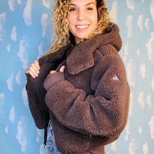 Alo Foxy Sherpa Jacket size small